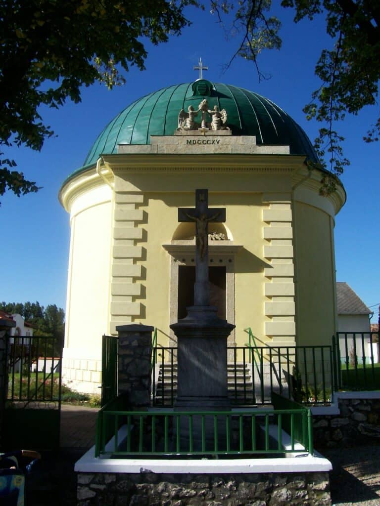 Döbröntei Szent Imre-kápolna Döbröntei Szent Imre-kápolna